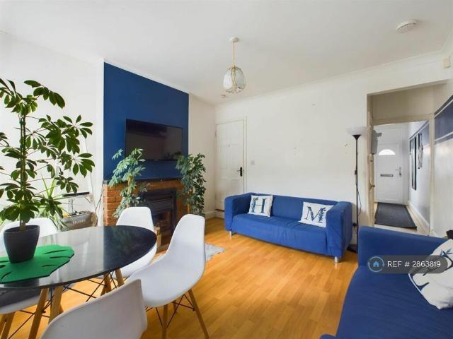 House for rent in Carlton, City of Nottingham