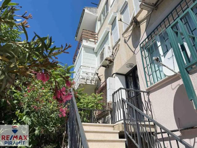 Adalar, İstanbul içerisinde satılık mülk