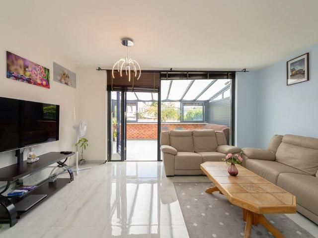 Woning te huur in Schiedam, Zuid Holland