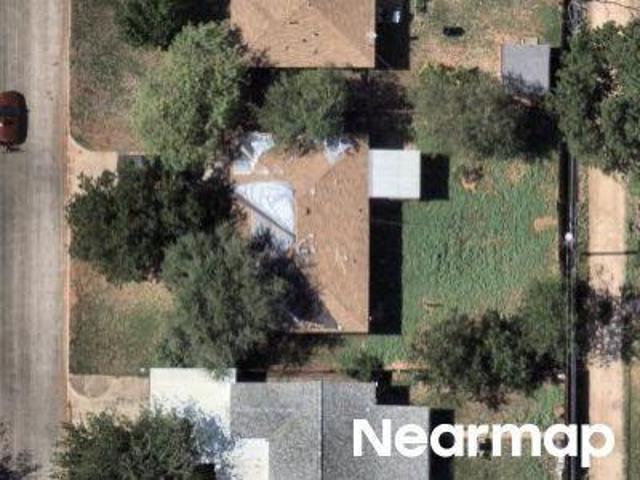 House for sale in Taylor, Texas
