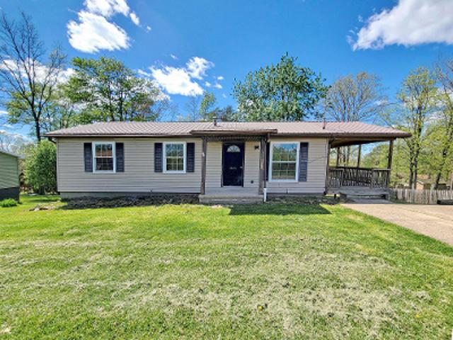 House for sale in Gandeeville, West Virginia