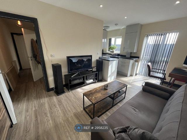 Apartment for rent in Aylestone Park, Old Wharf