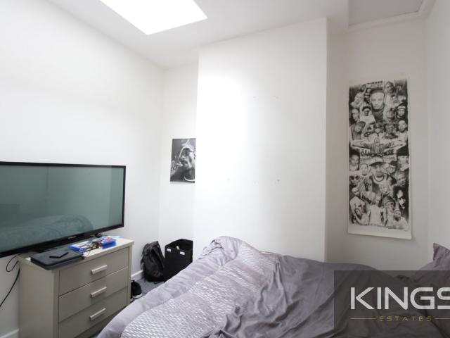 Apartment for rent in Bassett, City Of Southampton