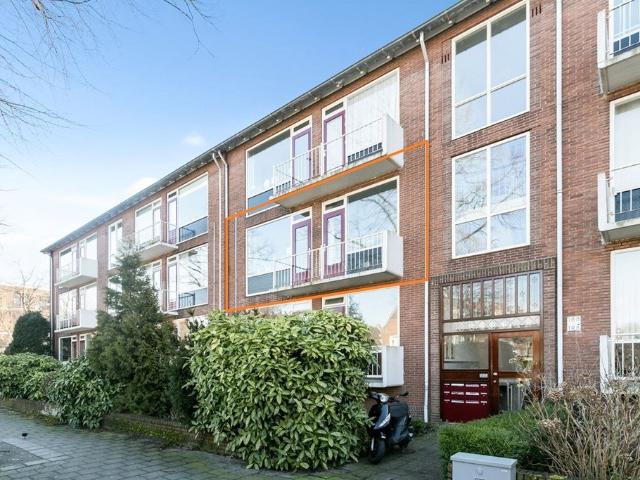 Appartement te huur in Roodenburg, Zuid Holland