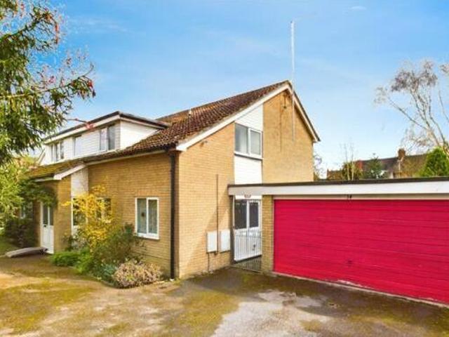House for sale in Reading