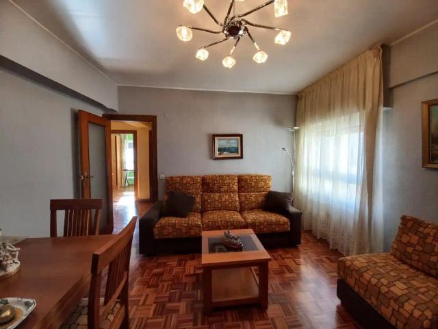 Apartamento en alquiler en Distrito Sur, Burgos