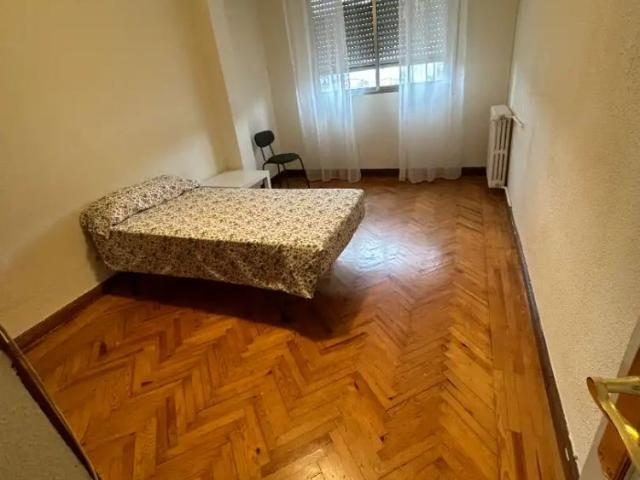 Apartamento en alquiler en Centro, Burgos