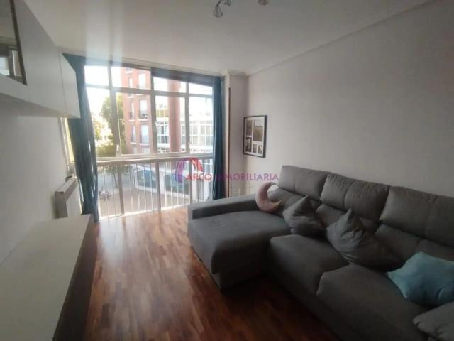 Apartamento en alquiler en Distrito Sur, Burgos