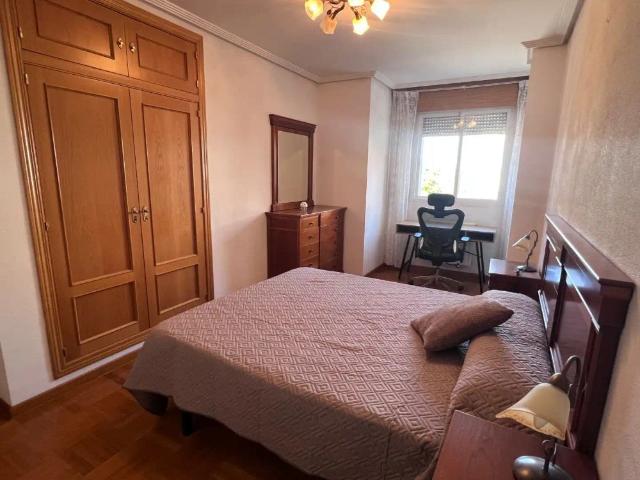 Apartamento en alquiler en Centro, Burgos