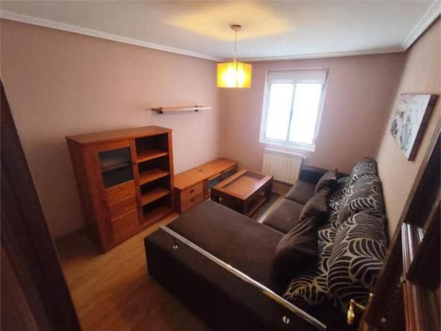 Apartamento en alquiler en Distrito Sur, Burgos