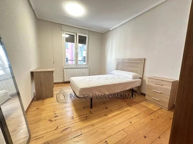 Apartamento en alquiler en Distrito Sur, Burgos