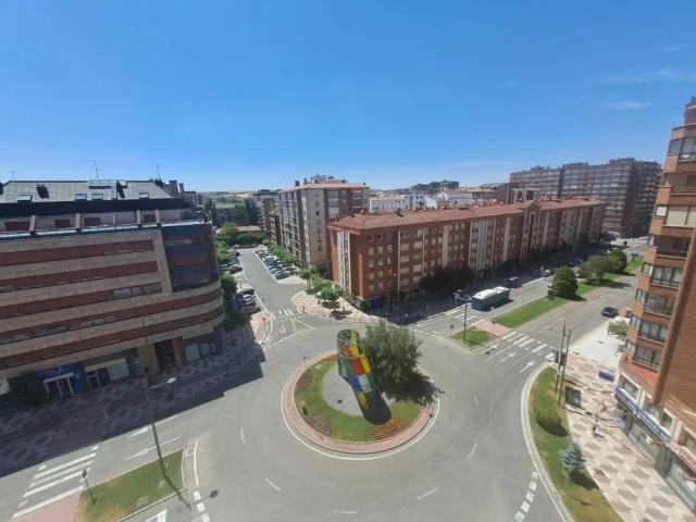 Apartamento en alquiler en Centro, Burgos