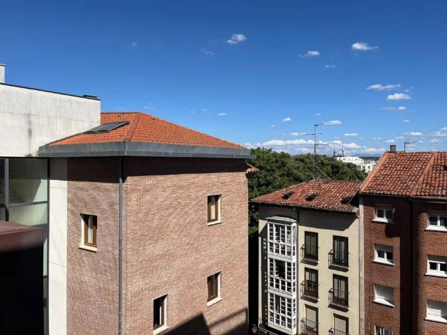 Apartamento en alquiler en Centro, Burgos
