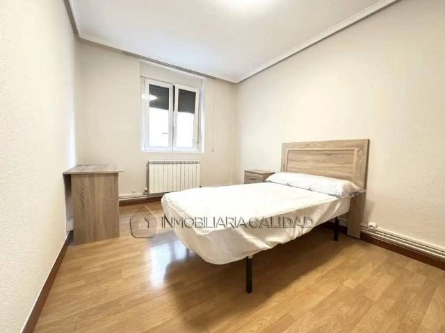 Apartamento en alquiler en Distrito Sur, Burgos