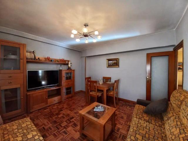 Apartamento en alquiler en Distrito Sur, Burgos