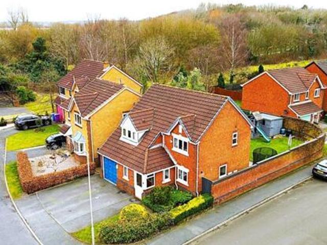 House for sale in Birkenhead, Liverpool City Region