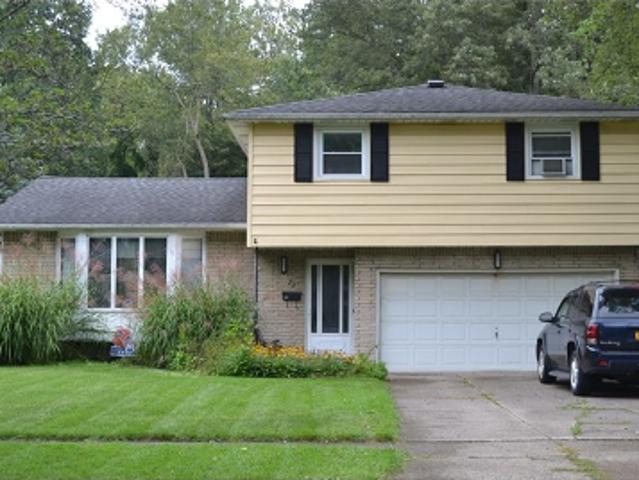 House for sale in Town of Amherst, Erie County