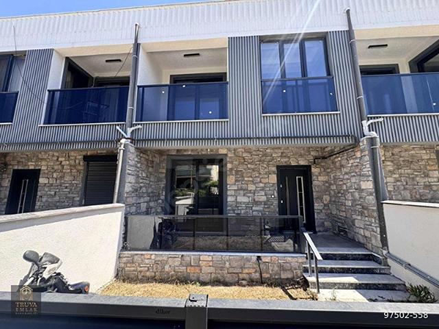 Burhaniye, Balikesir içerisinde satılık Villa