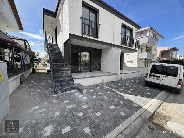 Burhaniye, Balikesir içerisinde satılık mülk