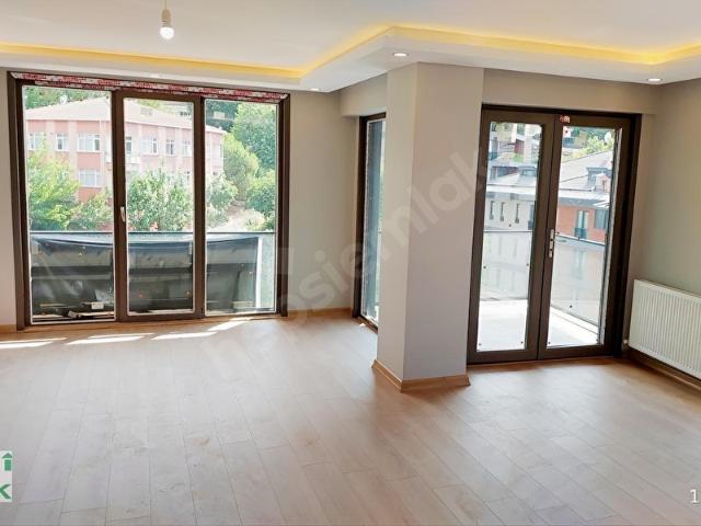 Üsküdar, İstanbul içerisinde satılık mülk