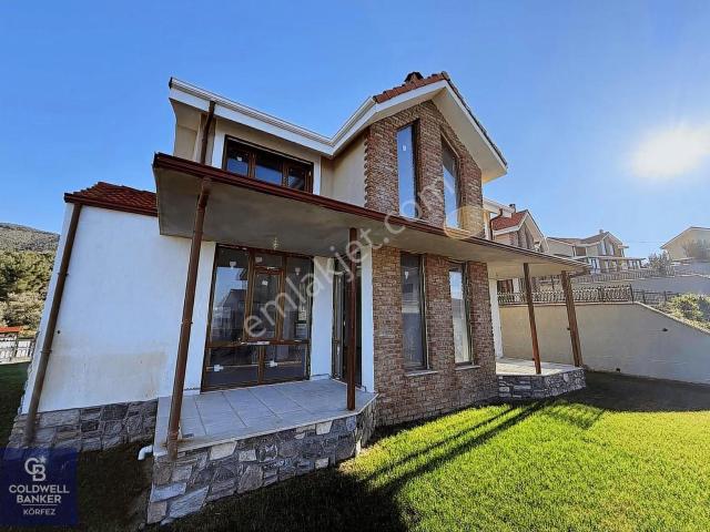 Burhaniye, Balikesir içerisinde satılık Villa