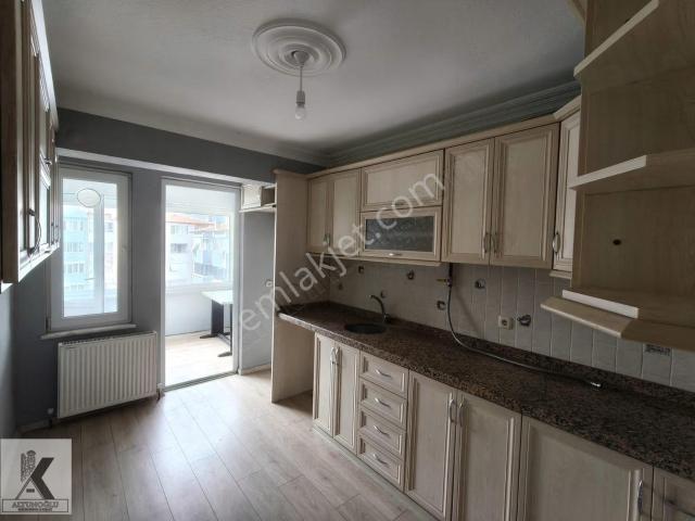 Burhaniye, Balikesir içerisinde kiralık mülk