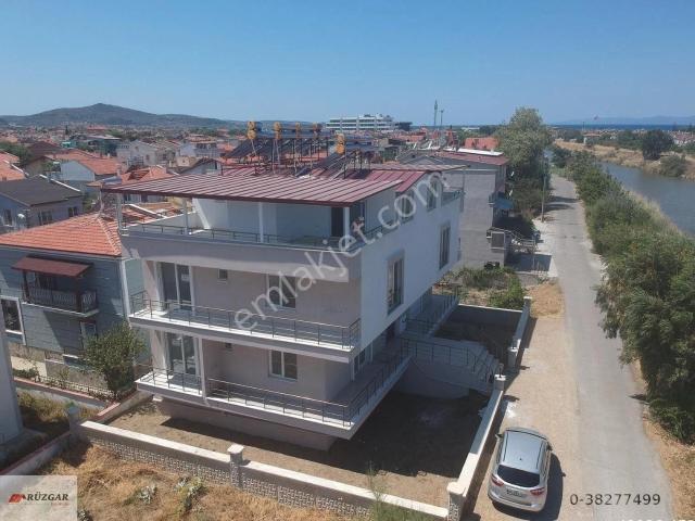 Burhaniye, Balikesir içerisinde satılık mülk