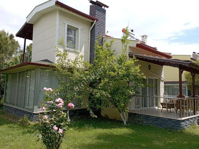Burhaniye, Balikesir içerisinde satılık Villa