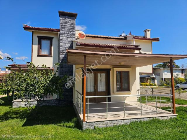 Burhaniye, Balikesir içerisinde satılık Villa