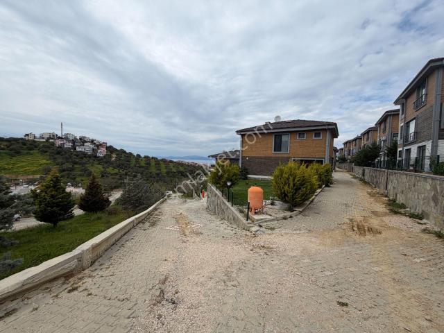 Burhaniye, Balikesir içerisinde satılık Villa