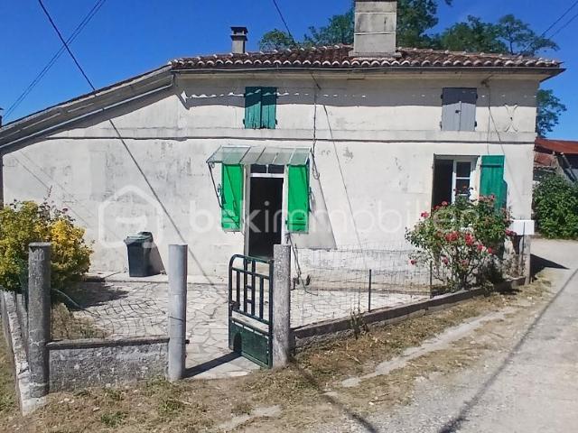 Maison vente à Saintes, Burie