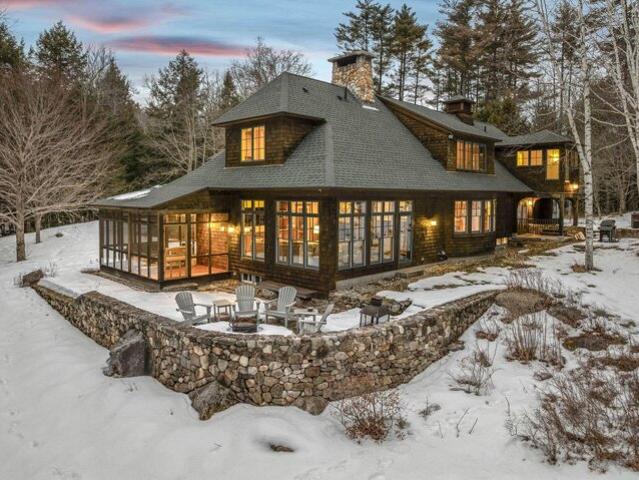 House for sale in Sunapee