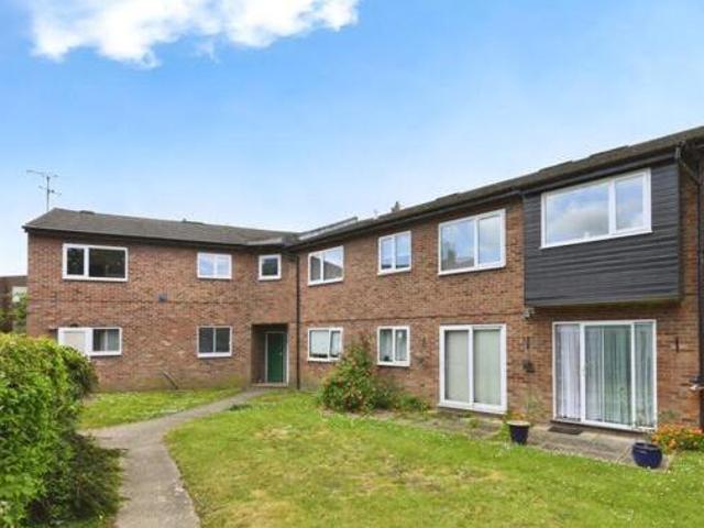 House for sale in Navestock Side, Essex