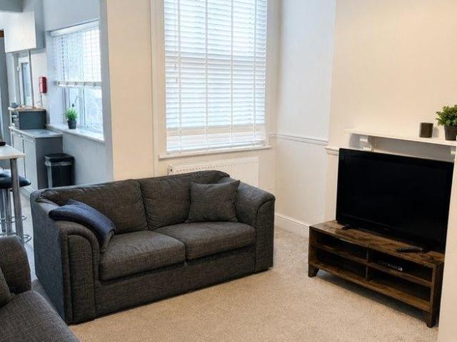 House for rent in Elmfield, Leicestershire