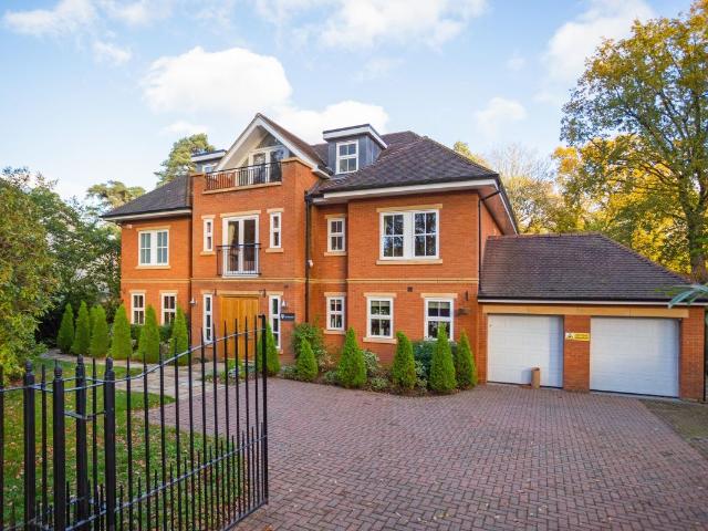 House for rent in Sunninghill and Ascot, Ascot