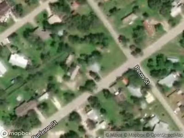 House for sale in Beeville