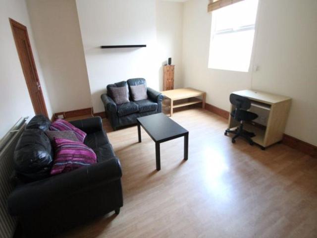 House for rent in Burley, West Yorkshire