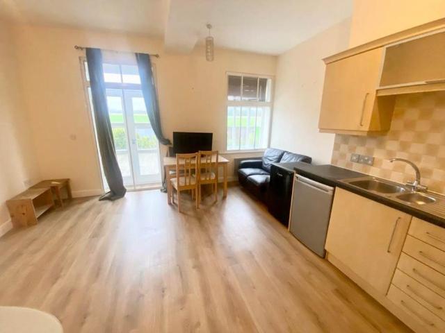 Apartment for rent in Kirkstall, West Yorkshire