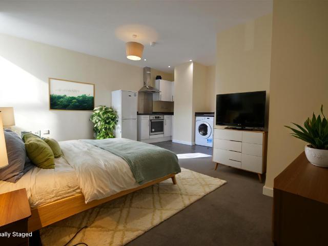 Studio for rent in St Matthew's, Old Wharf