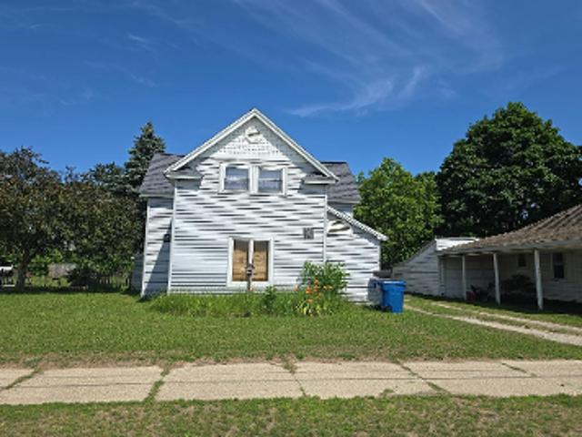 House for sale in Cadillac, Michigan