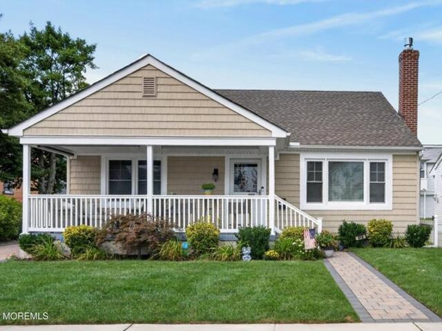 House for sale in Monmouth, New Jersey
