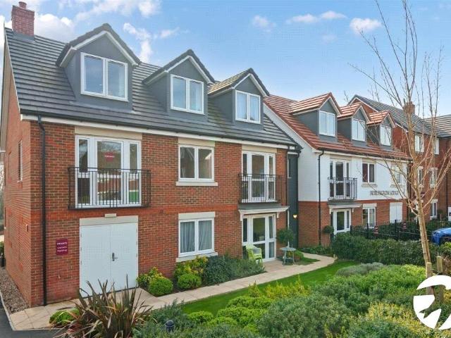Apartment for rent in High Firs, Sevenoaks