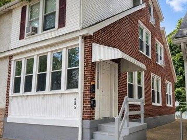 House for sale in Farnerville, Burlington