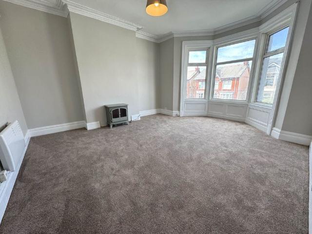 Apartment for rent in Squires Gate