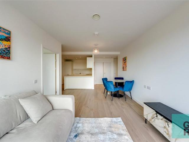 Apartment for rent in London Borough of Merton, Greater London