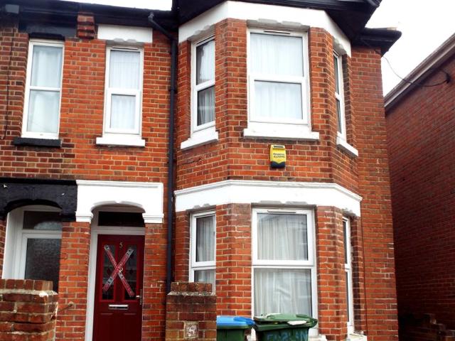 Apartment for rent in The Polygon, City Of Southampton