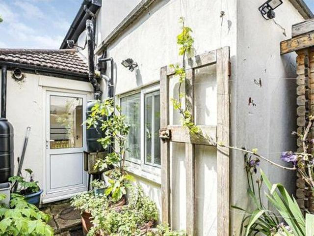 House for sale in London Borough of Croydon, Thornton Heath
