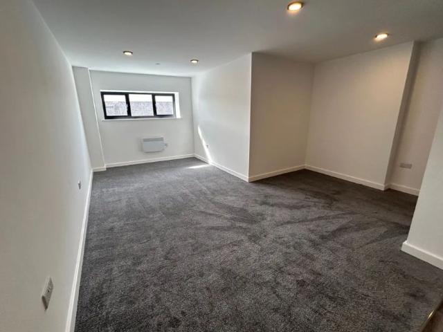 Apartment for rent in Loundsley Green, East Midlands