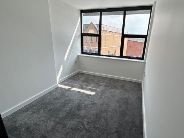 Apartment for rent in Loundsley Green, East Midlands