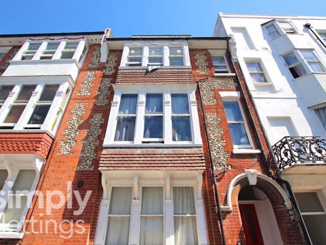 Studio for rent in Kemptown, Brighton & Hove